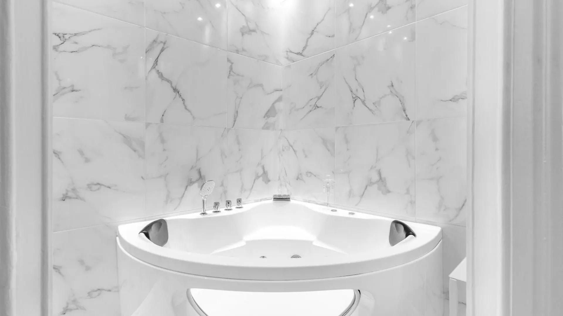 Bre3 -Lodi- Elegant & Private Hot Tub - Διαμέρισμα Μιλάνο